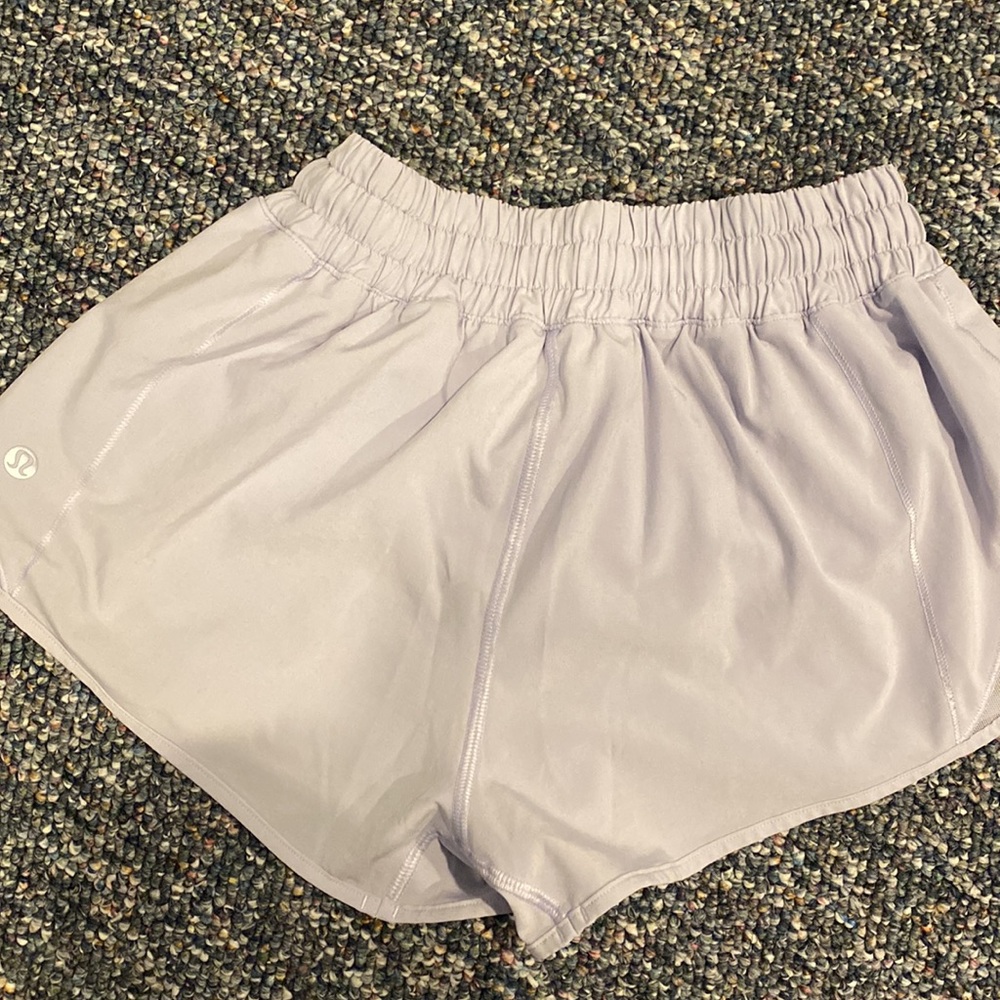 Hotty Hot 2.5” Lululemon Shorts, Size 4- Serene Blue - Picture 2 of 3